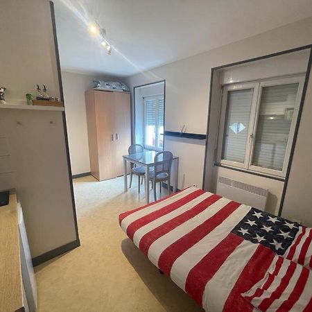 Studio Agreable Et Lumineux Apartment Niort Ngoại thất bức ảnh