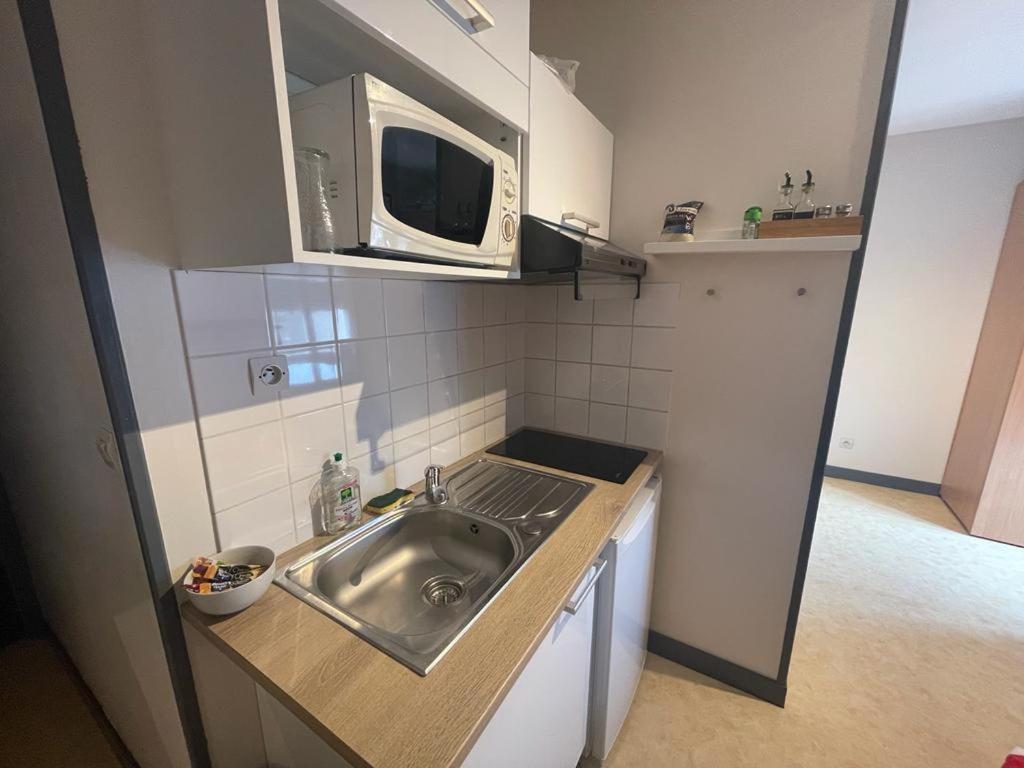 Studio Agreable Et Lumineux Apartment Niort Ngoại thất bức ảnh