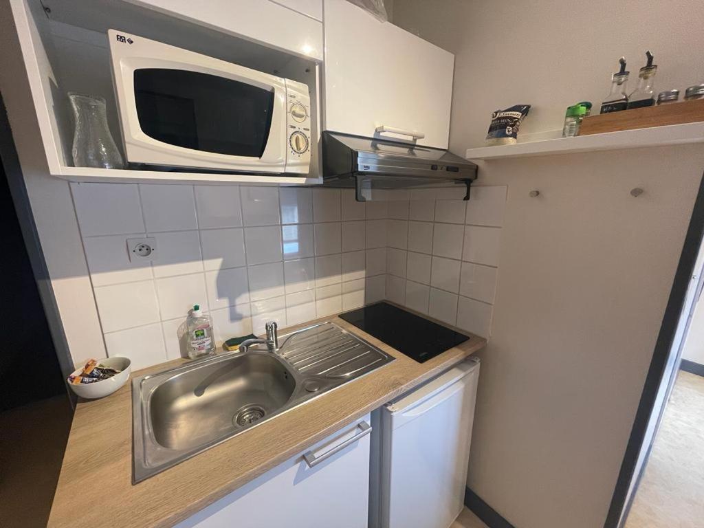 Studio Agreable Et Lumineux Apartment Niort Ngoại thất bức ảnh
