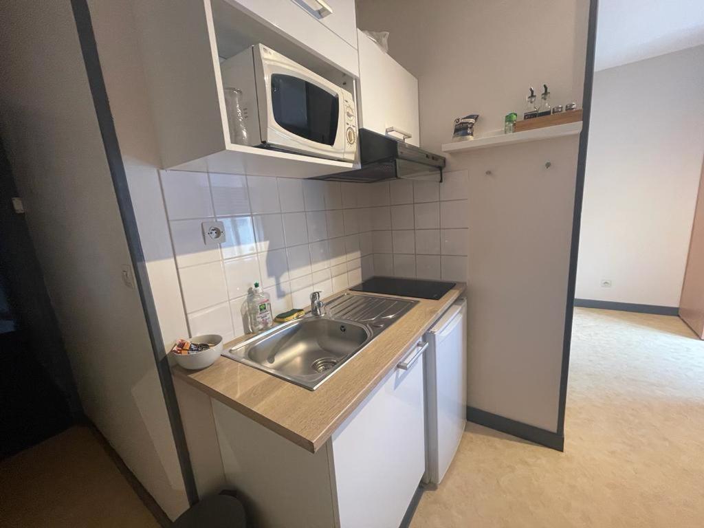 Studio Agreable Et Lumineux Apartment Niort Ngoại thất bức ảnh